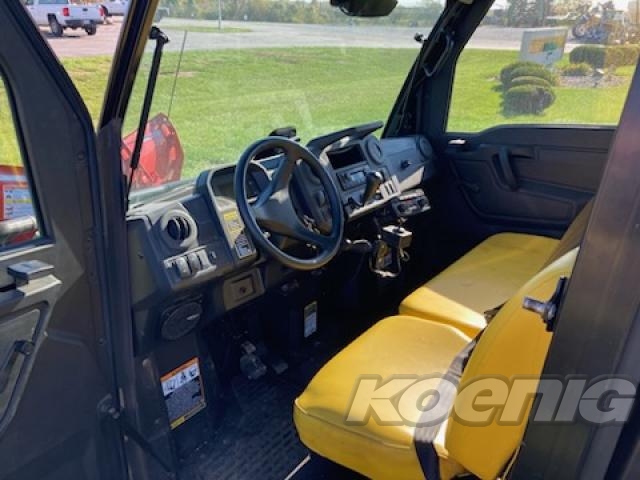 Used 2020 John Deere XUV 835M ATVs & Gators at Koenig Equipment in Lebanon, OH - PhotoXL4