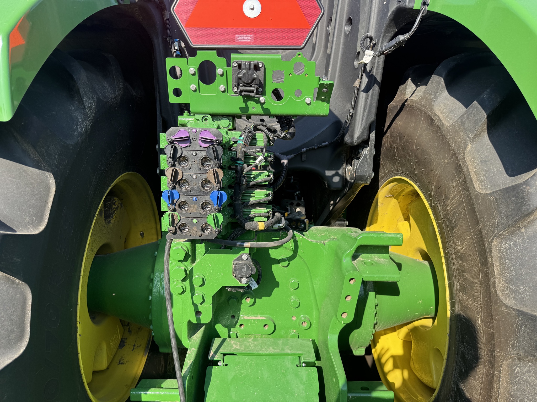  2024 John Deere 9R 540 at Heritage Tractor in Quincy, IL