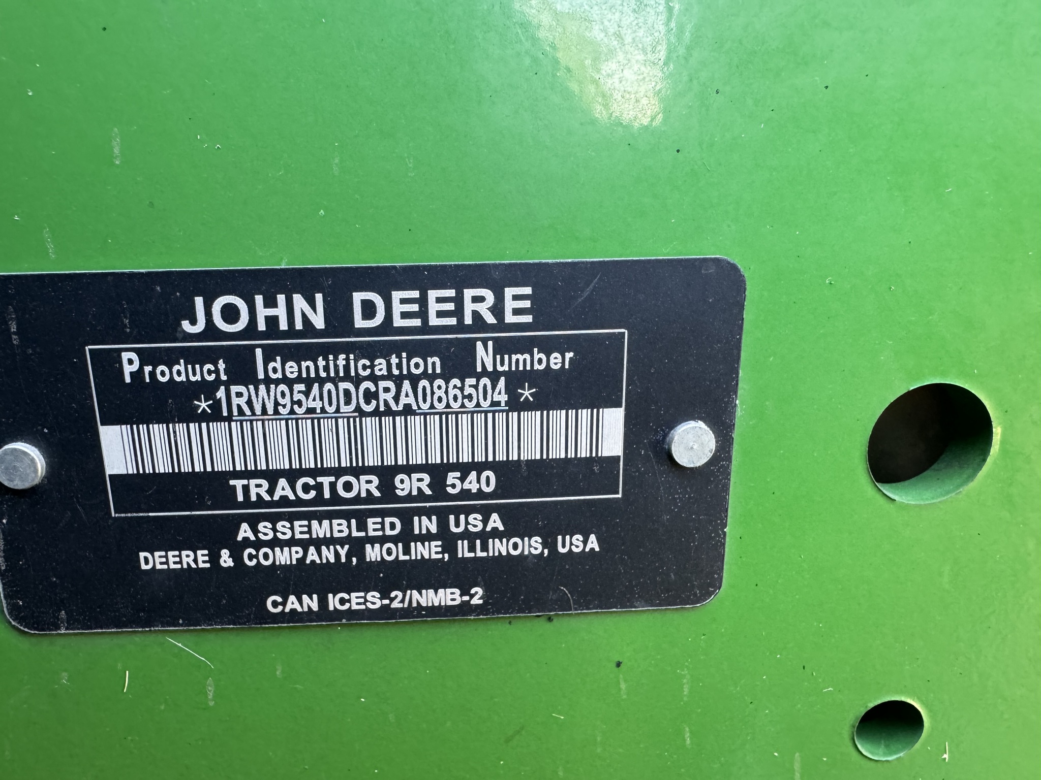  2024 John Deere 9R 540 at Heritage Tractor in Quincy, IL