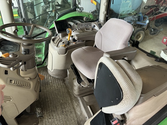 Photo of 2020 John Deere 6195R