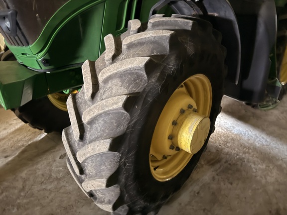 Photo of 2020 John Deere 6195R