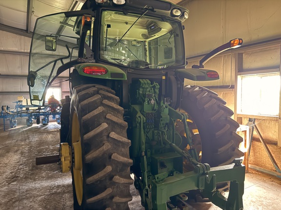 Photo of 2020 John Deere 6195R