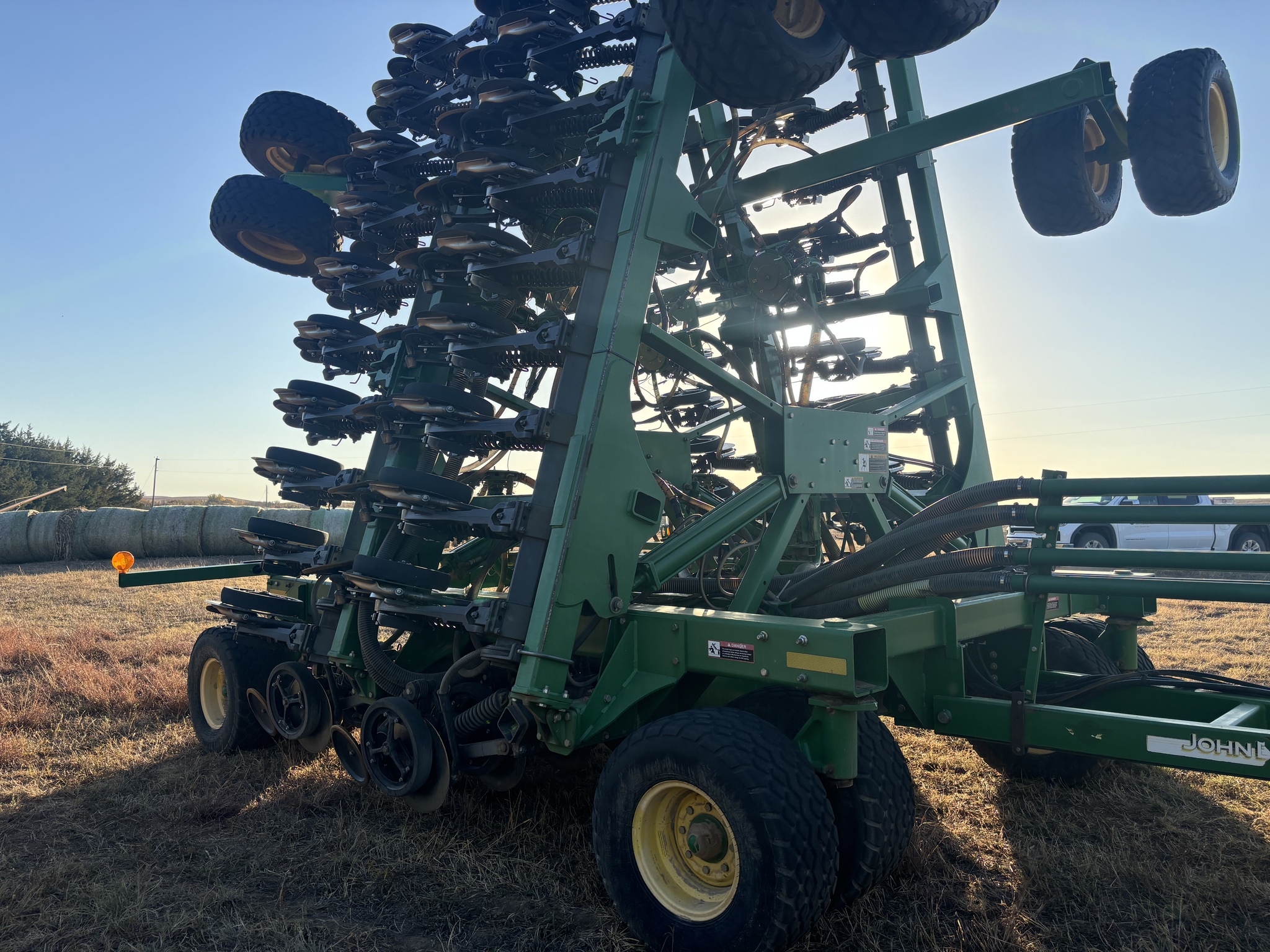 2004 John Deere 1890 Image 5