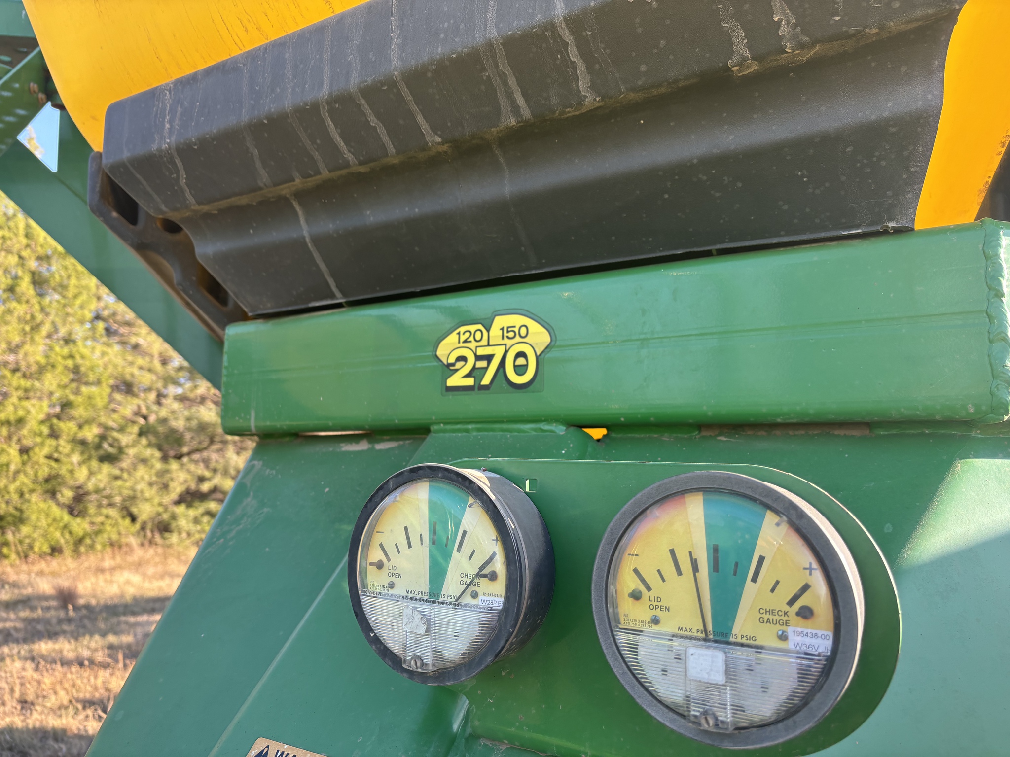 2004 John Deere 1890 Image 19