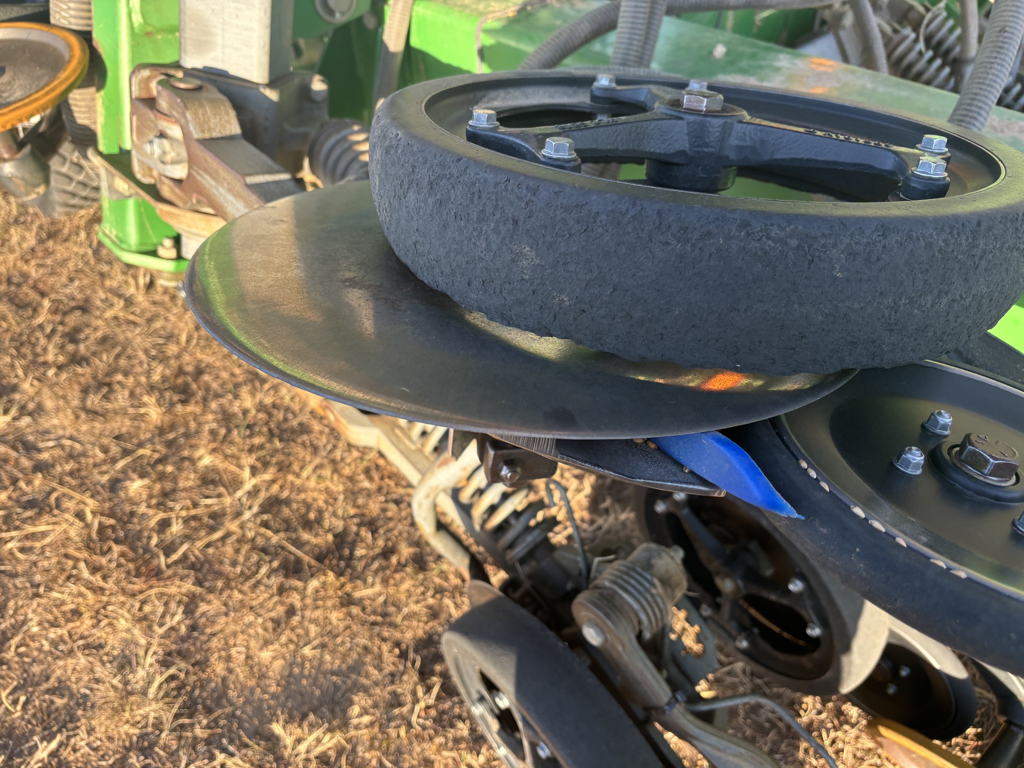 2004 John Deere 1890 Image 9