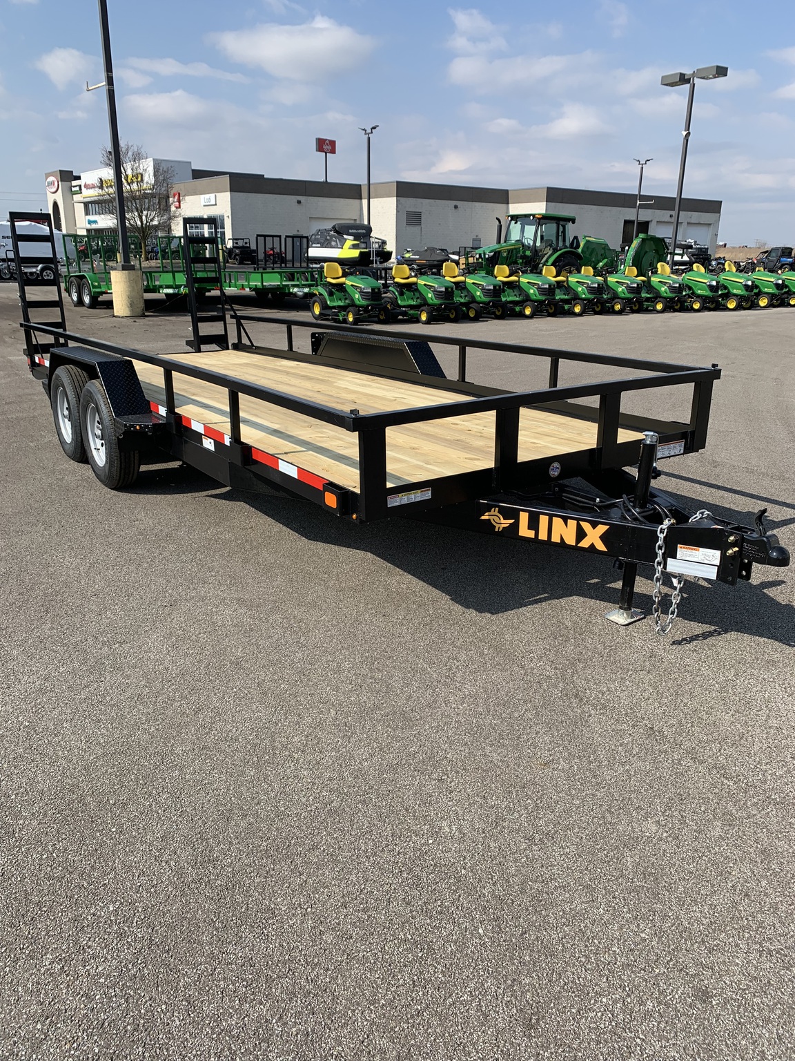 2023 Linx EQ10020-RS Image 2