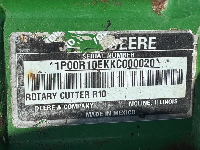 2019 John Deere R10 Image 28