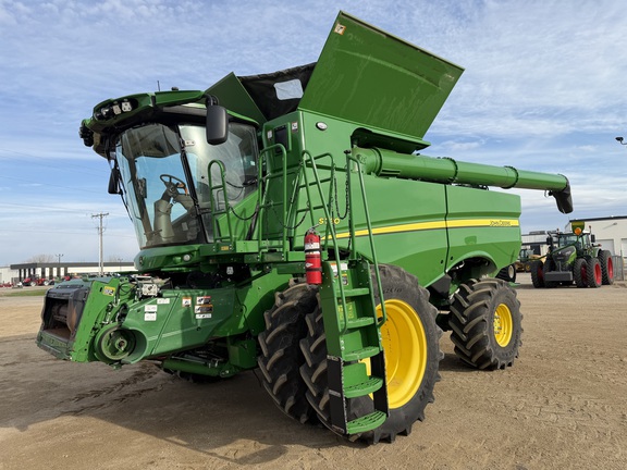 2023 John Deere S780 - Photo7