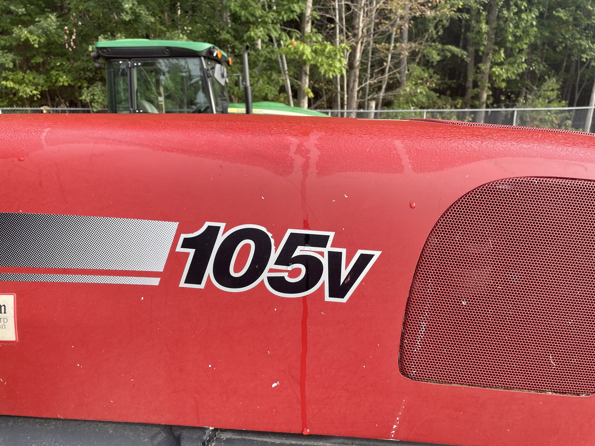 2013 Case IH Farmall 105V Image 6