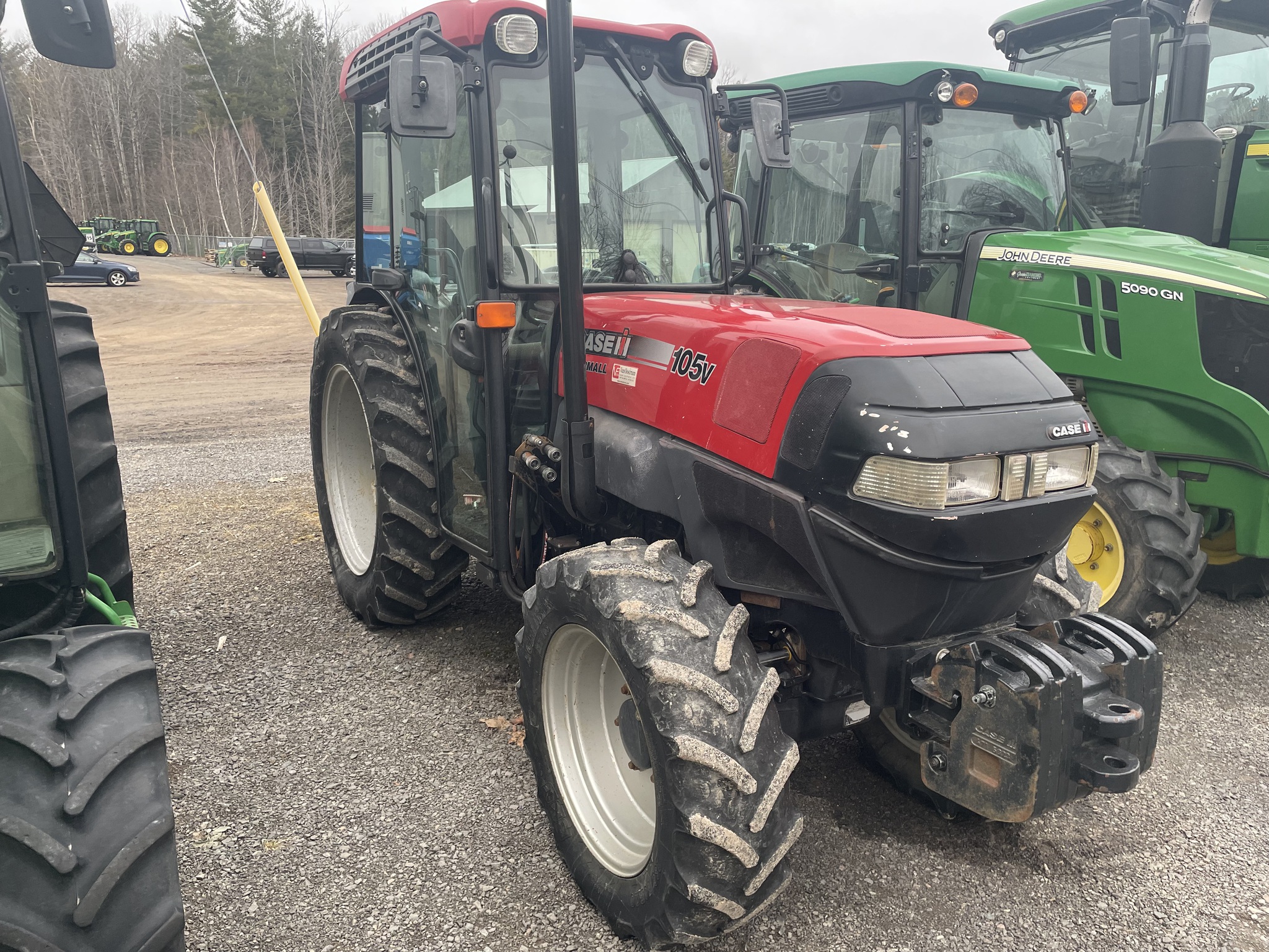 2013 Case IH Farmall 105V Image 5
