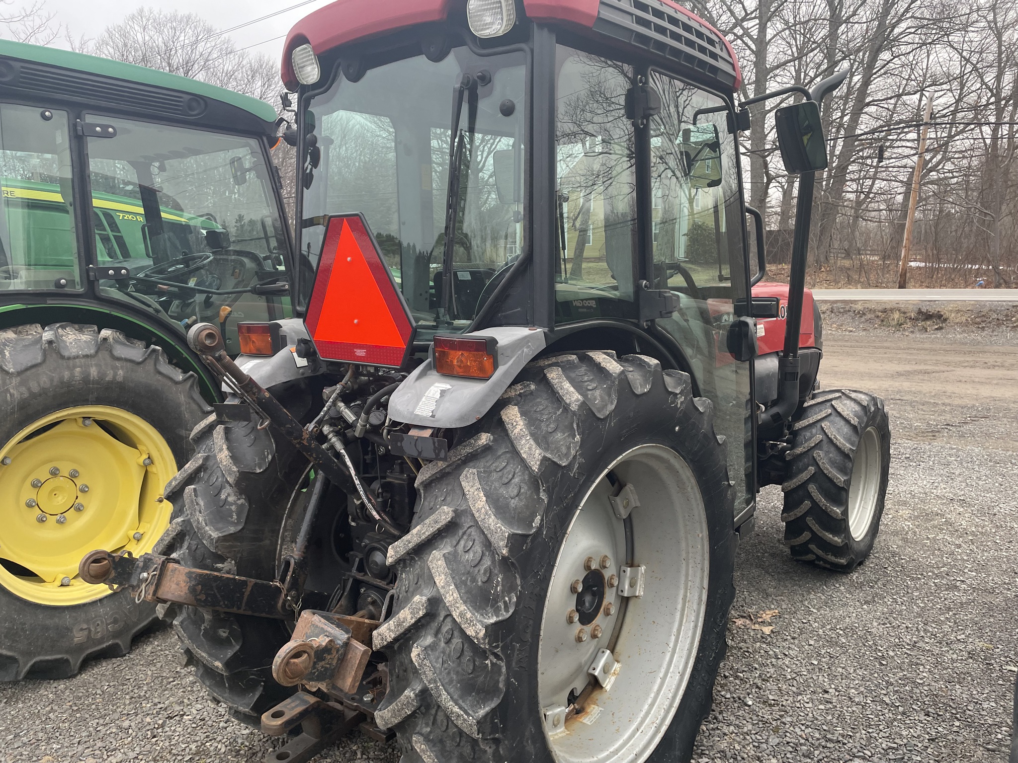 2013 Case IH Farmall 105V Image 4