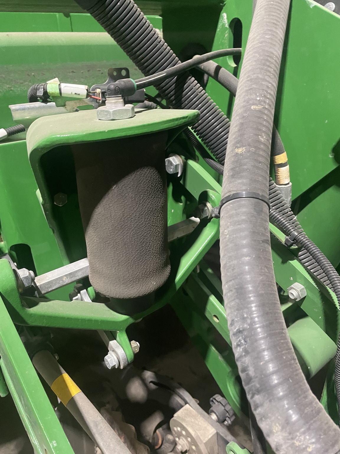 2015 John Deere 1775NT Image 9