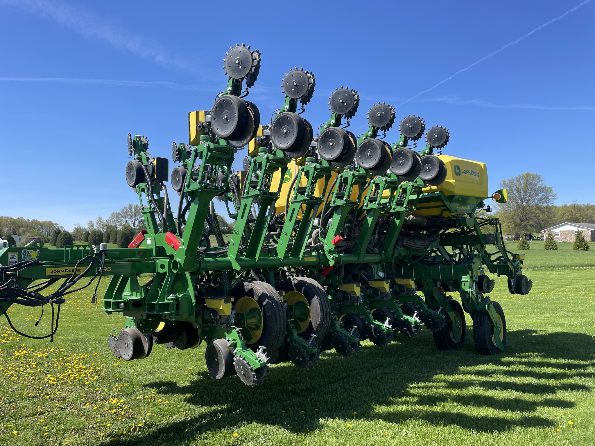 2023 John Deere 1795 Image 2