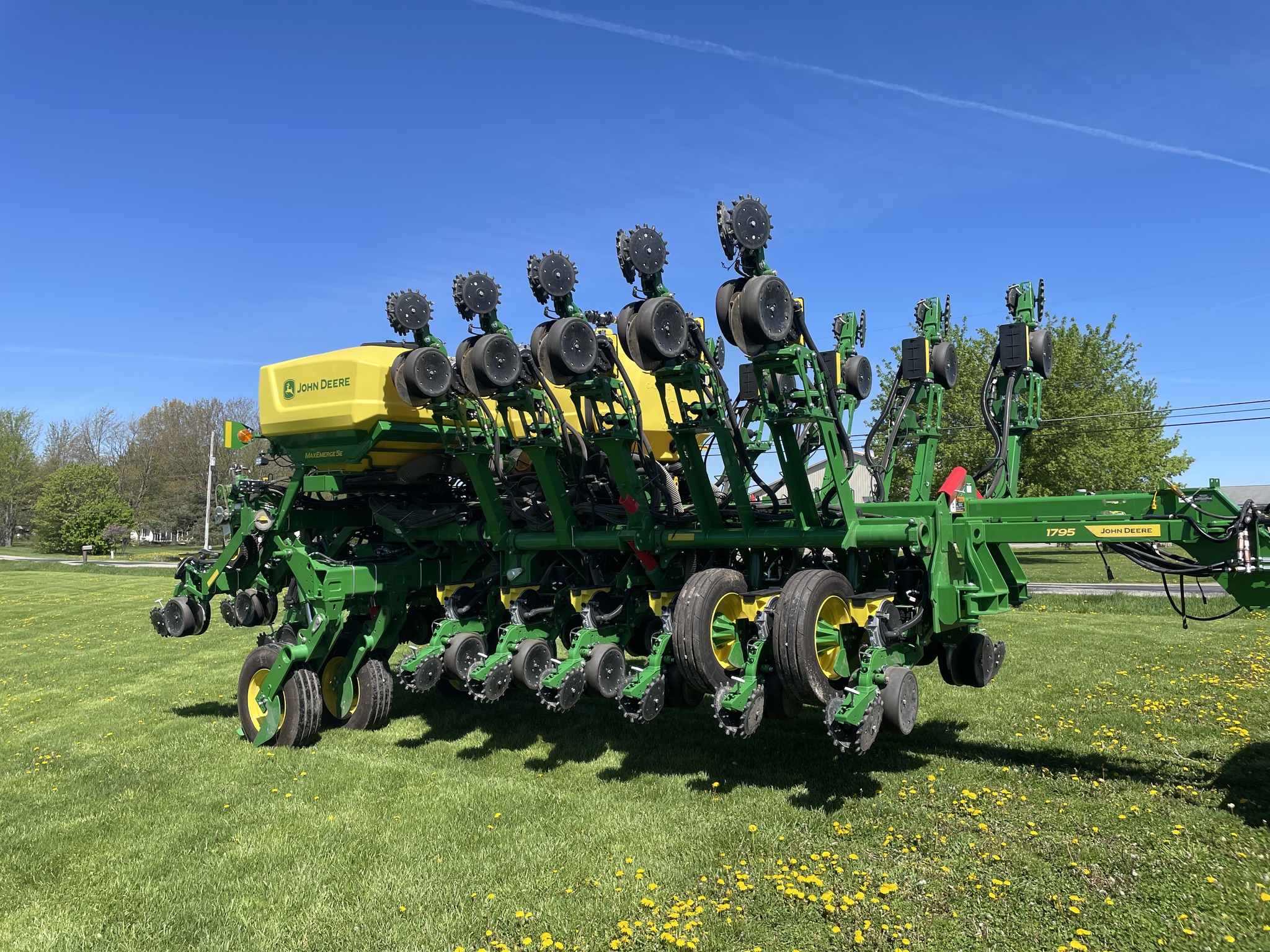 2023 John Deere 1795 Image 1