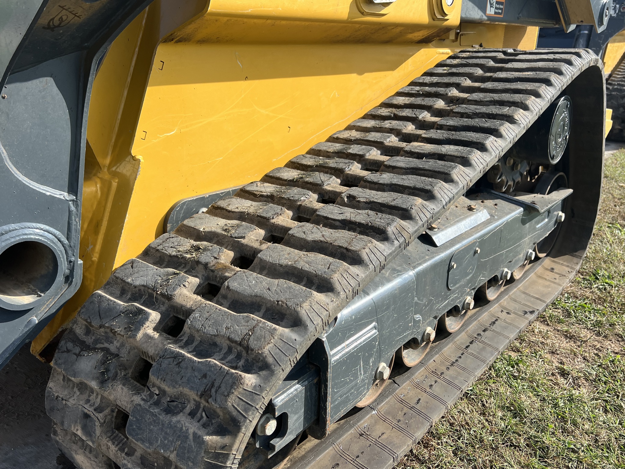  2023 John Deere 333G at Heritage Tractor in Rogersville, MO