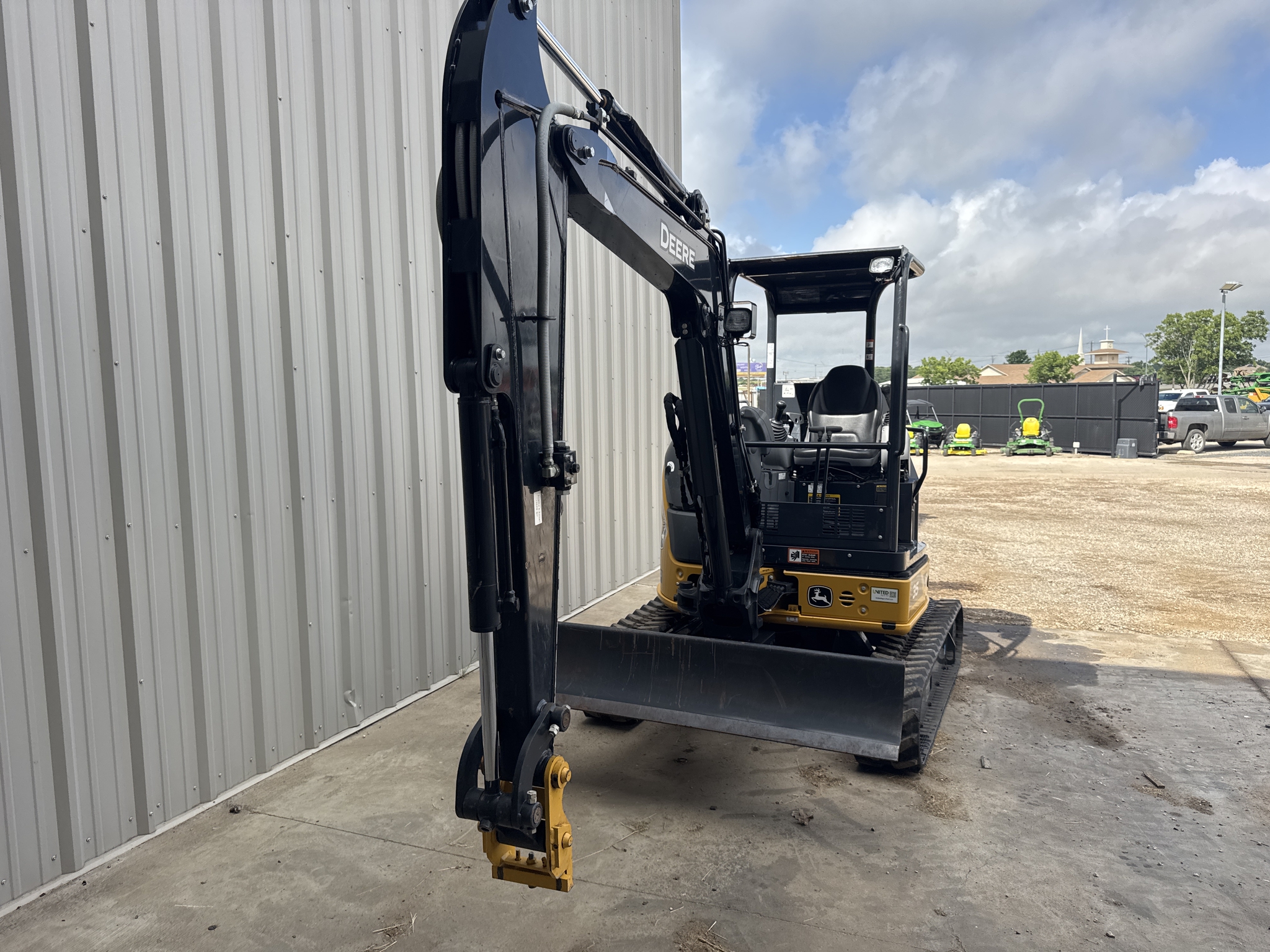 2024 John Deere 35 P Image 3
