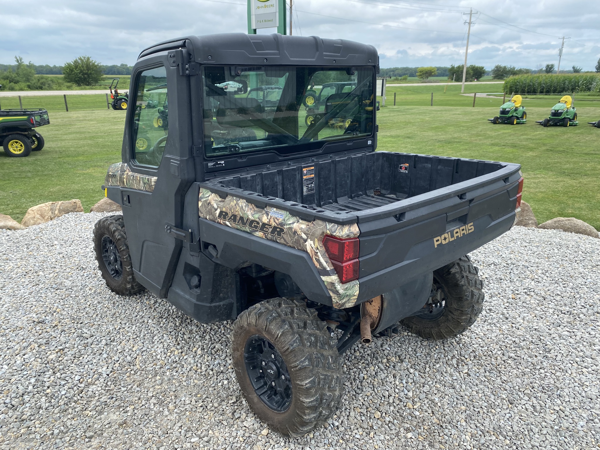 2021 Polaris Ranger XP 1000 Image 3