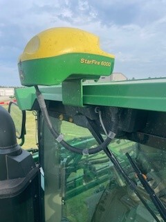 2022 John Deere 412R Image 24