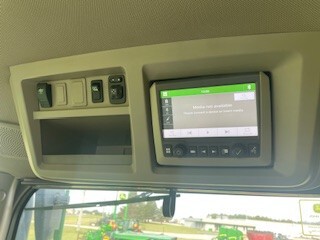 2022 John Deere 412R Image 21