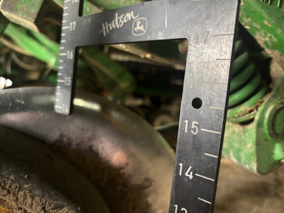 Photo of 2004 John Deere 1770NT CCS