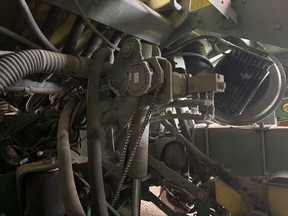 Photo of 2004 John Deere 1770NT CCS