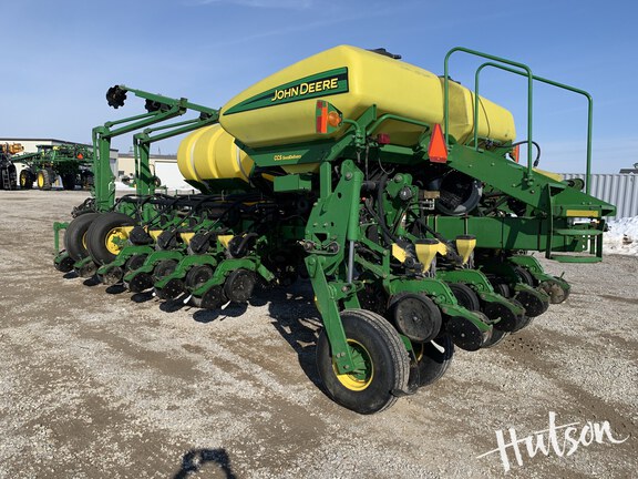 Photo of 2004 John Deere 1770NT CCS