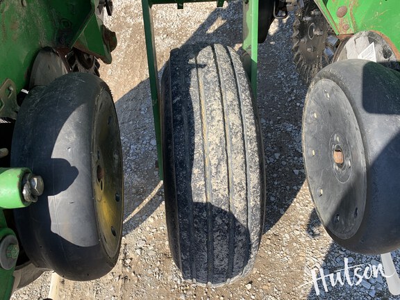 Photo of 2004 John Deere 1770NT CCS