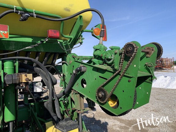 Photo of 2004 John Deere 1770NT CCS