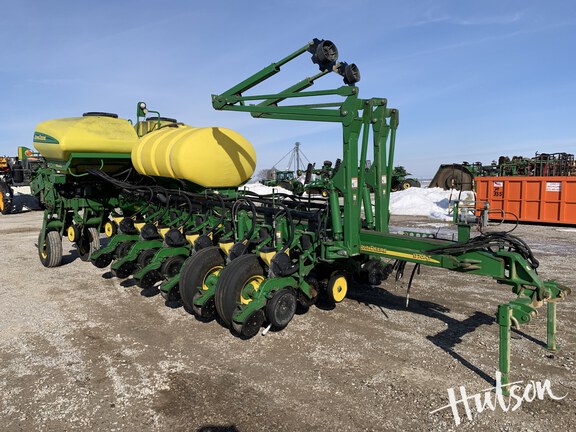 Photo of 2004 John Deere 1770NT CCS