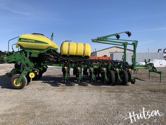 Photo of 2004 John Deere 1770NT CCS