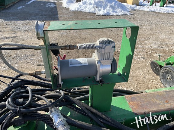 Photo of 2004 John Deere 1770NT CCS