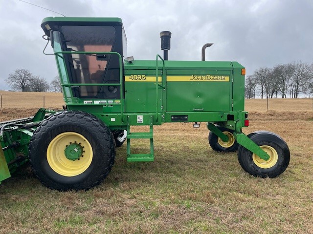 2003 John Deere 4895 Image 1