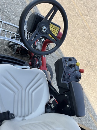 Used 2013 Toro Greensmaster Trilflex 3400 Riding Greens Mowers at Horizon Ag & Turf in Edmonton West, AB - Photo3