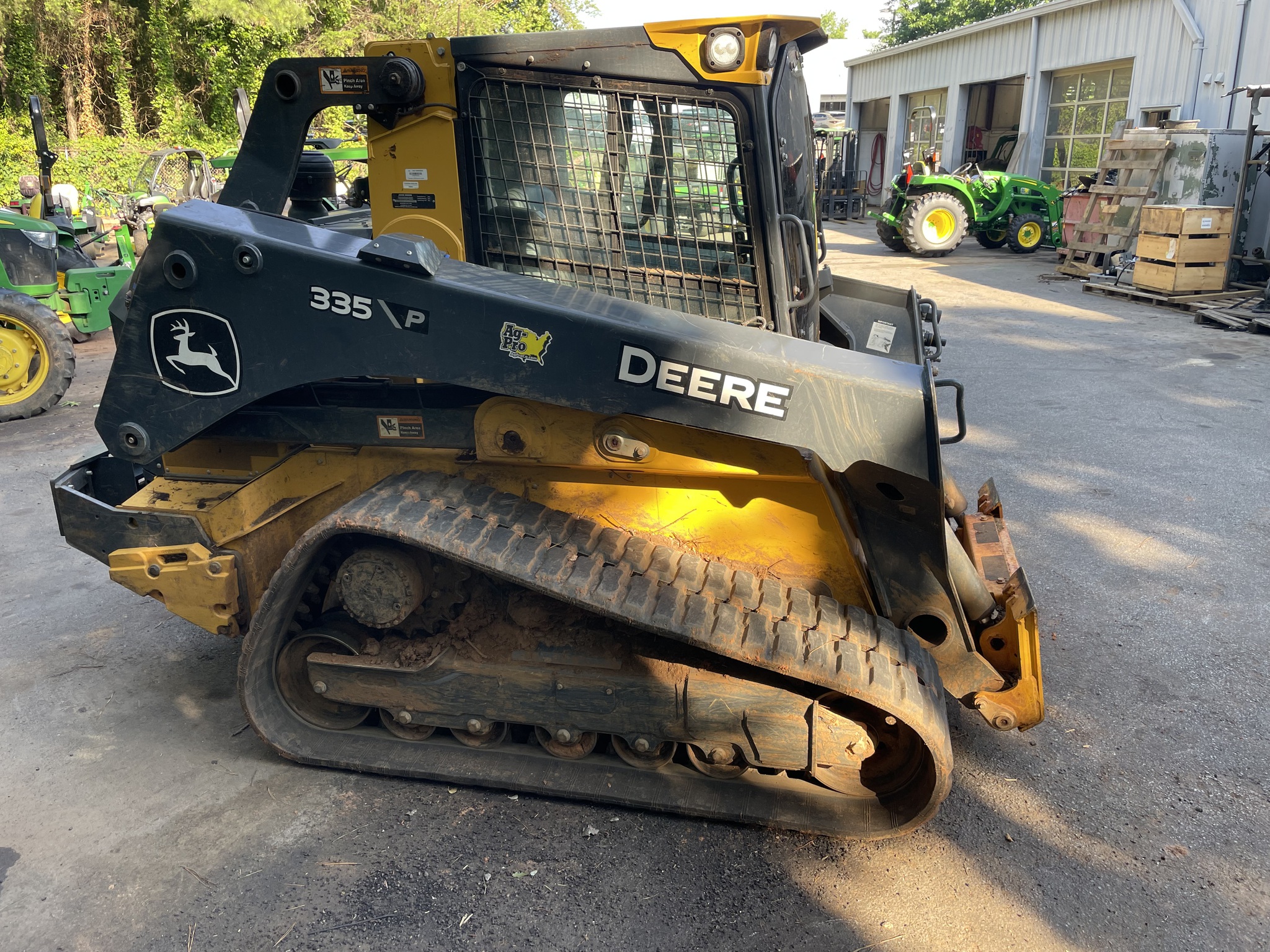 2025 John Deere 335 P Image 6