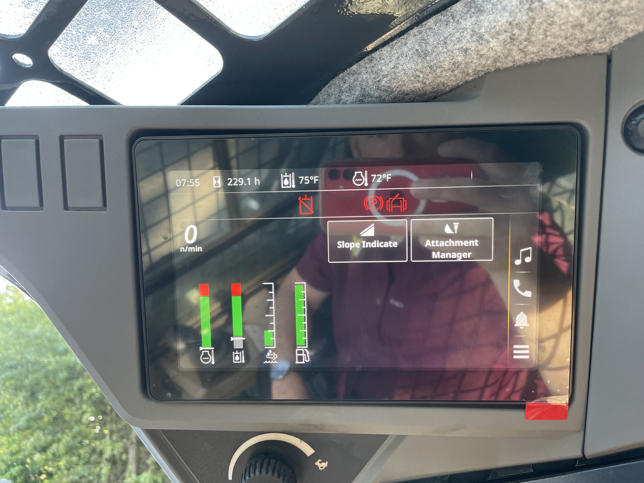 2025 John Deere 335 P Image 5