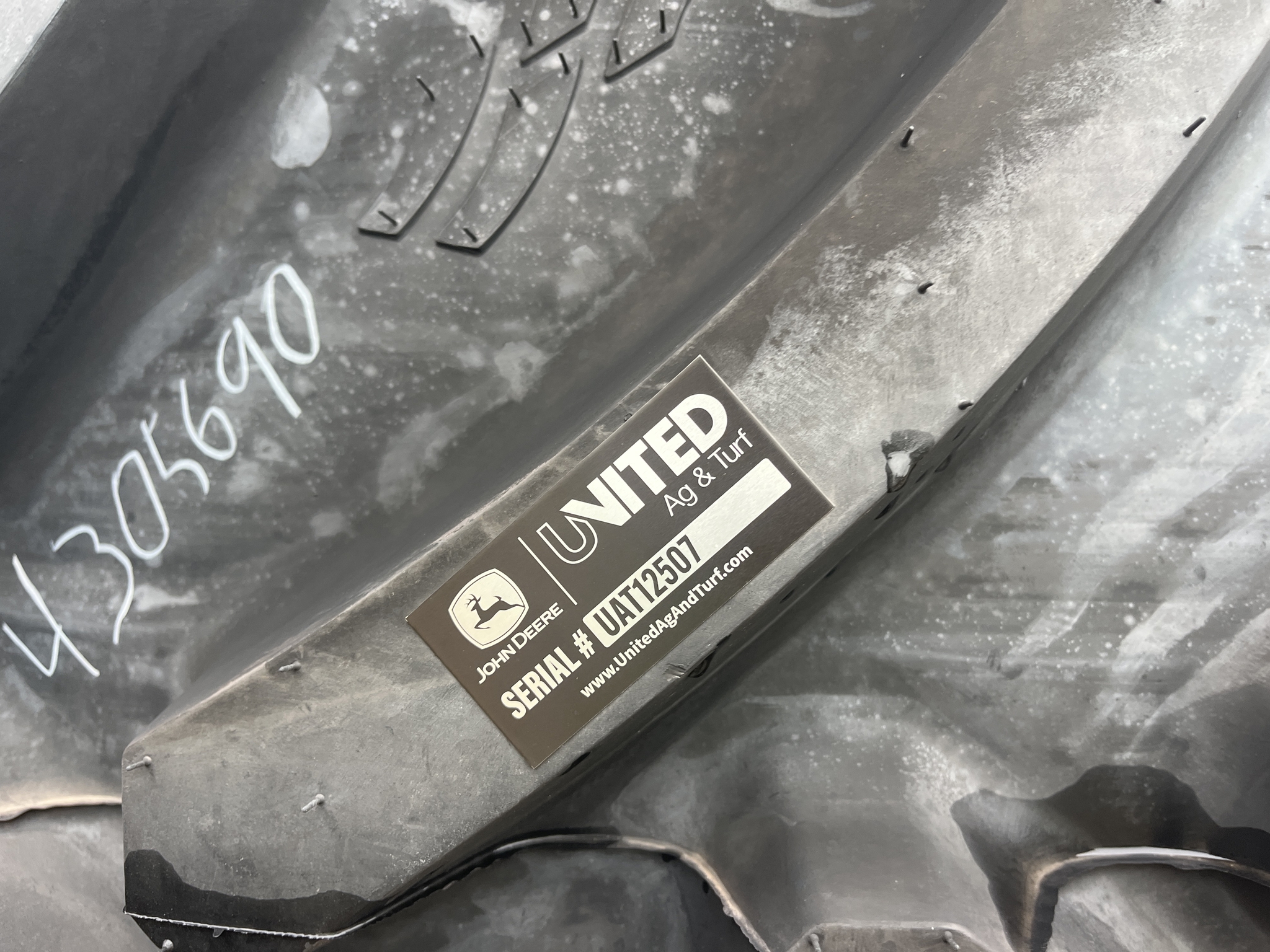 2023 Alliance VF650/65R38 Floaters Image 3