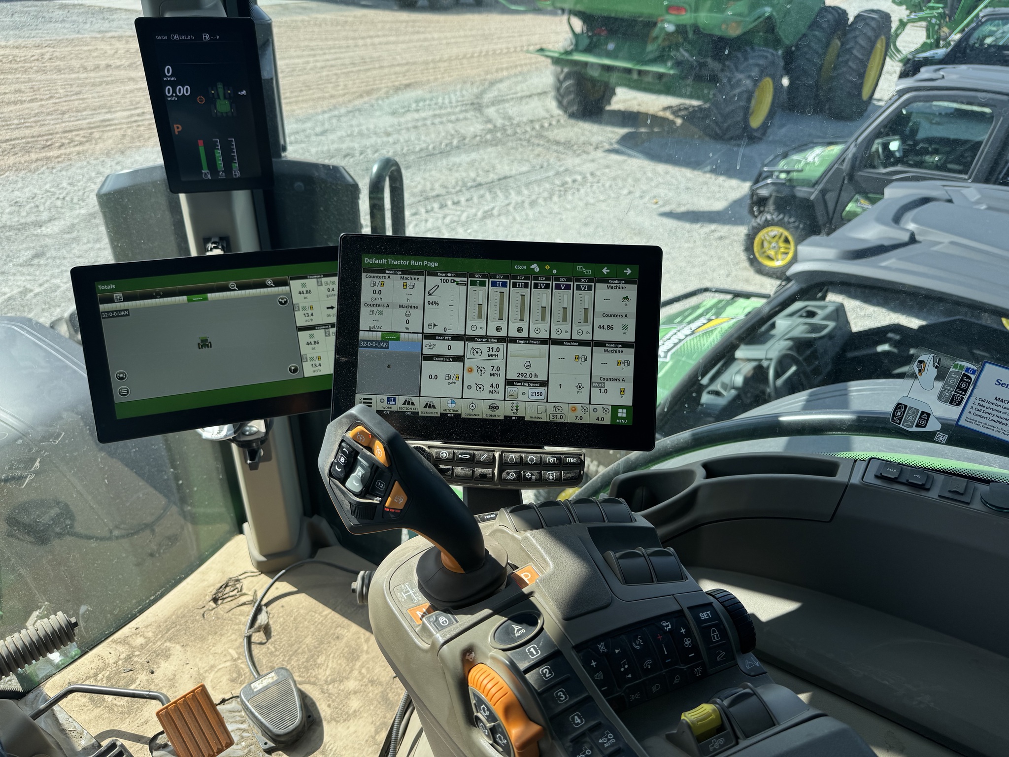 2024 John Deere 8R 370 Image 11