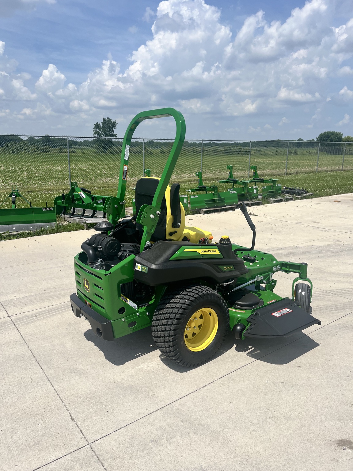 2025 John Deere Z970R Image 2