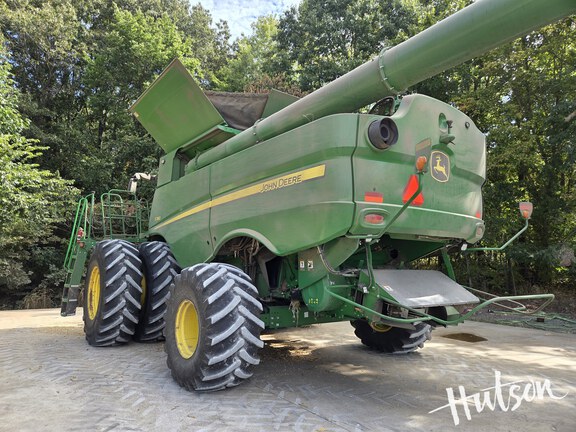 Photo of 2024 John Deere S780