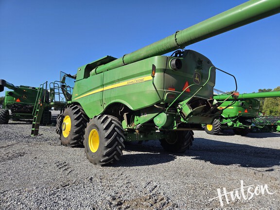 Photo of 2024 John Deere S780