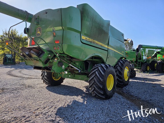 Photo of 2024 John Deere S780