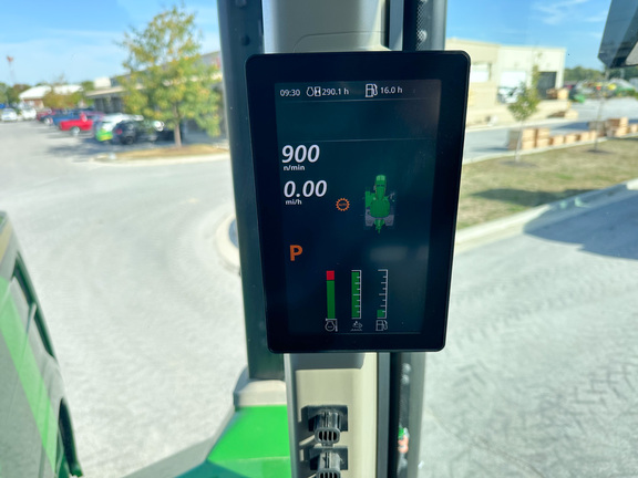 2025 John-Deere 9RT 590