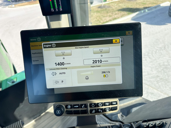 2025 John-Deere 9RT 590