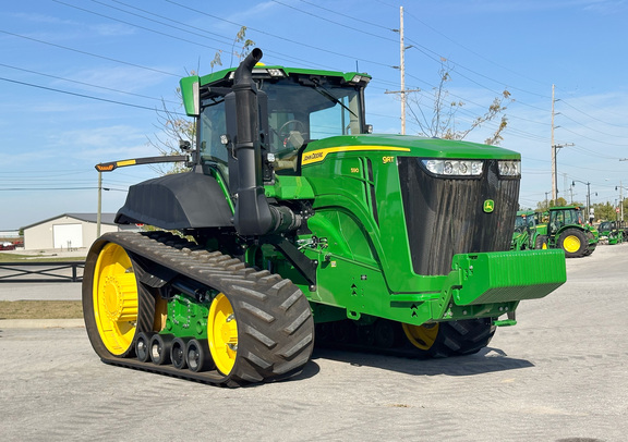 2025 John-Deere 9RT 590