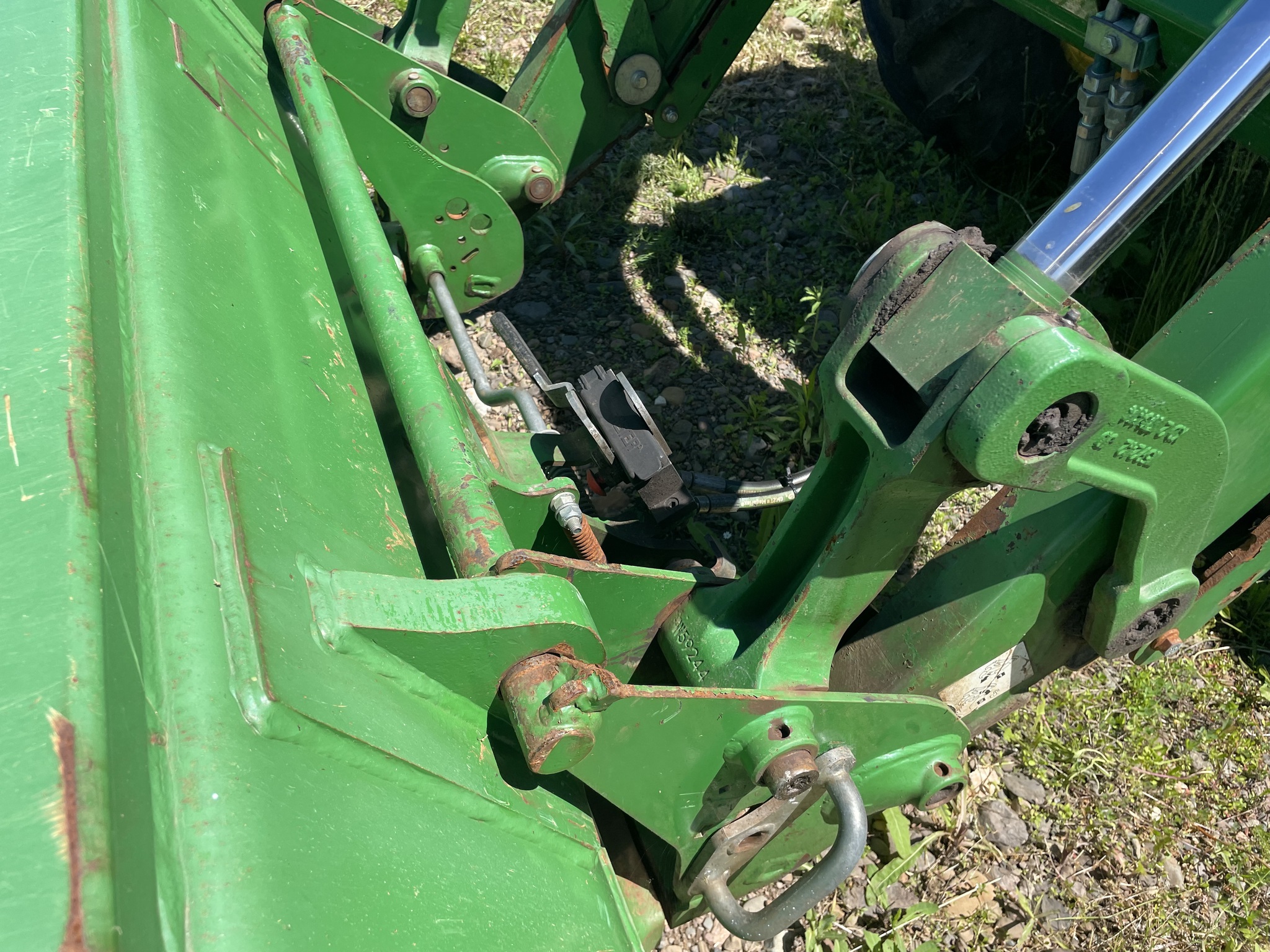 2018 John Deere 5125R Image 10