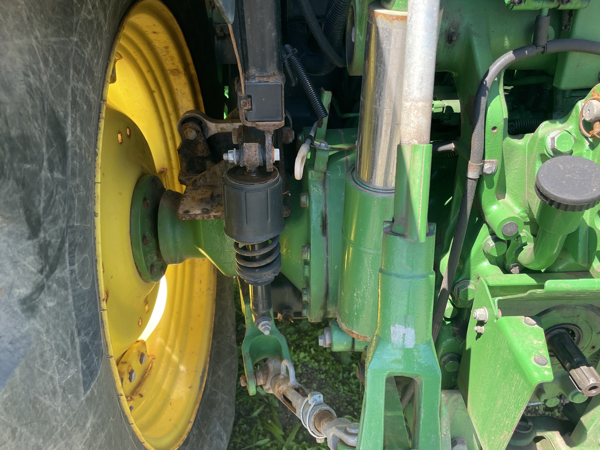 2018 John Deere 5125R Image 17