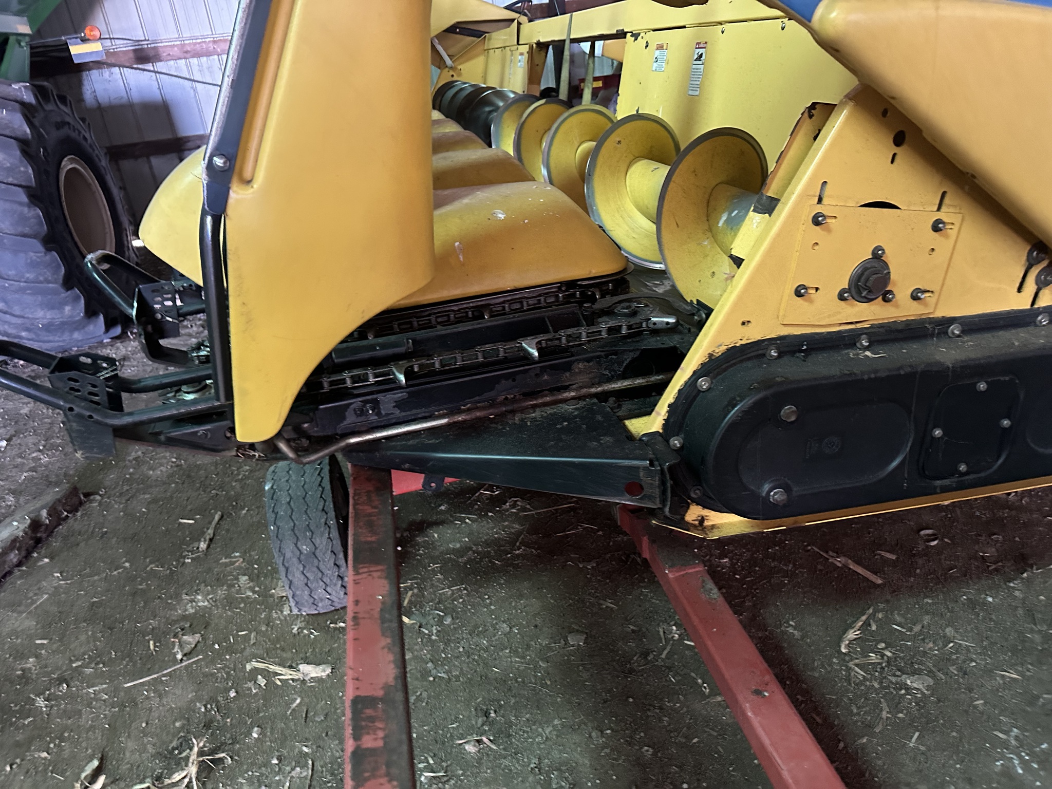 2010 New Holland 98D-8R Image 2