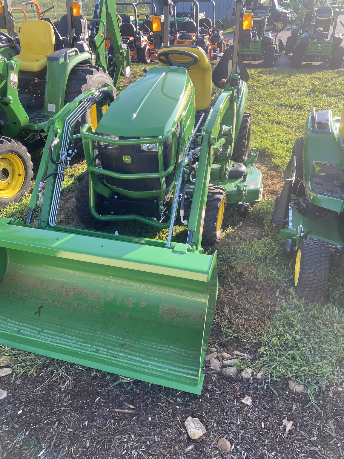 2024 John Deere 1023E Image 1