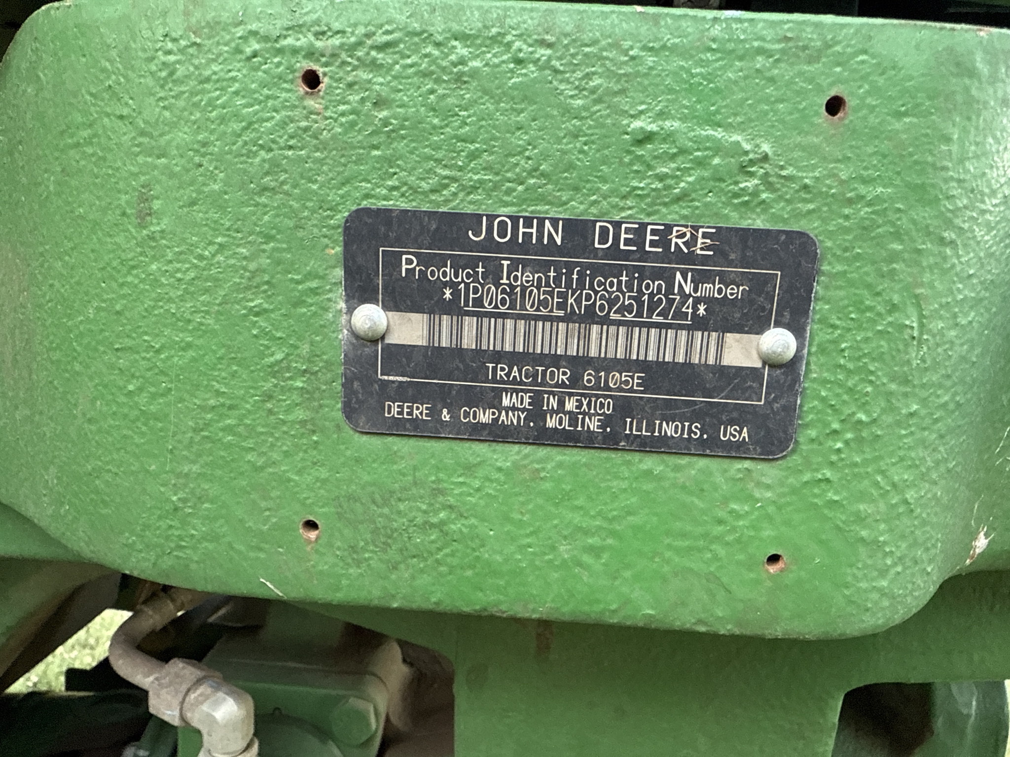 2024 John Deere 6105E Cab Image 20