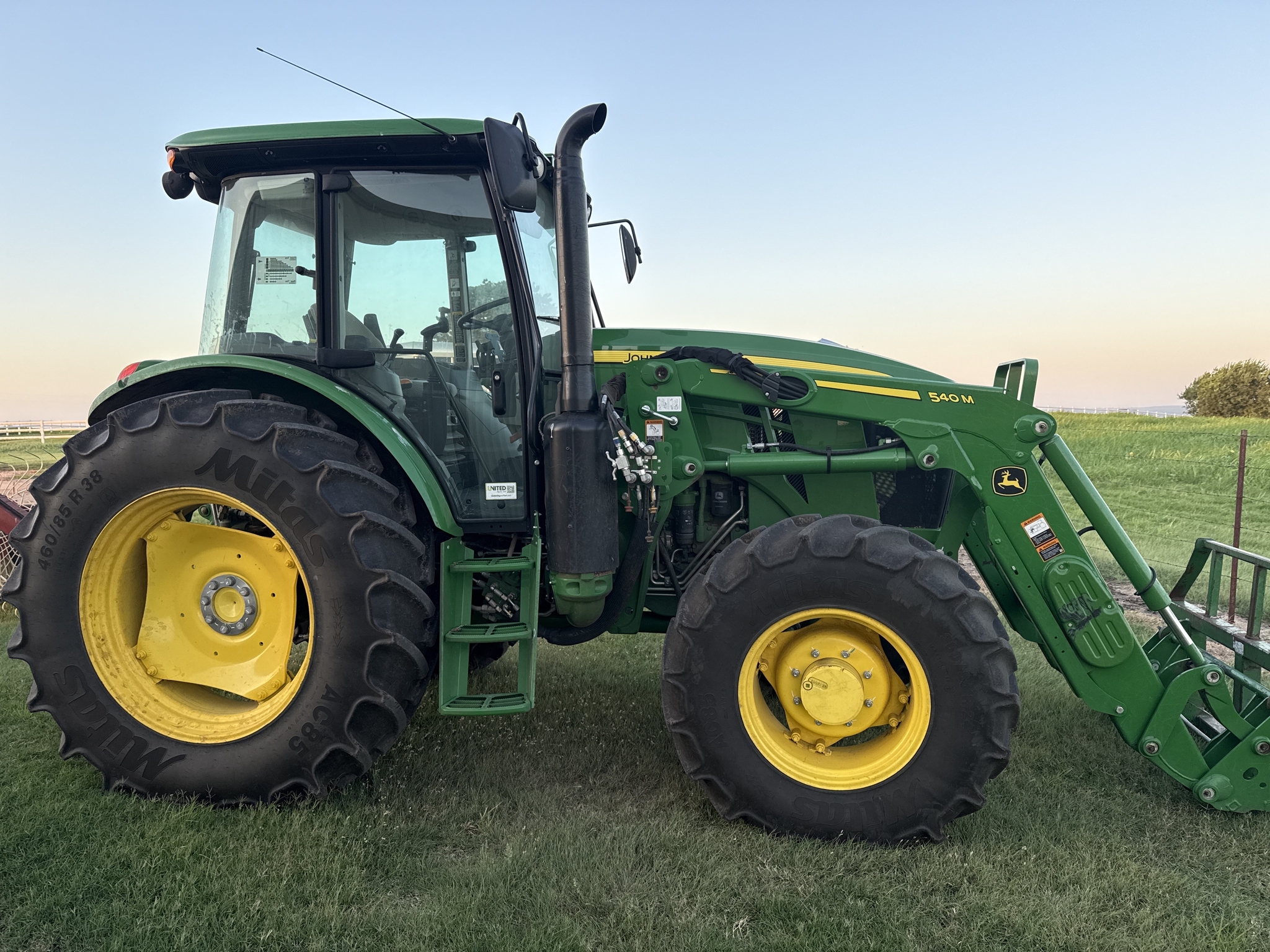 2024 John Deere 6105E Cab Image 6